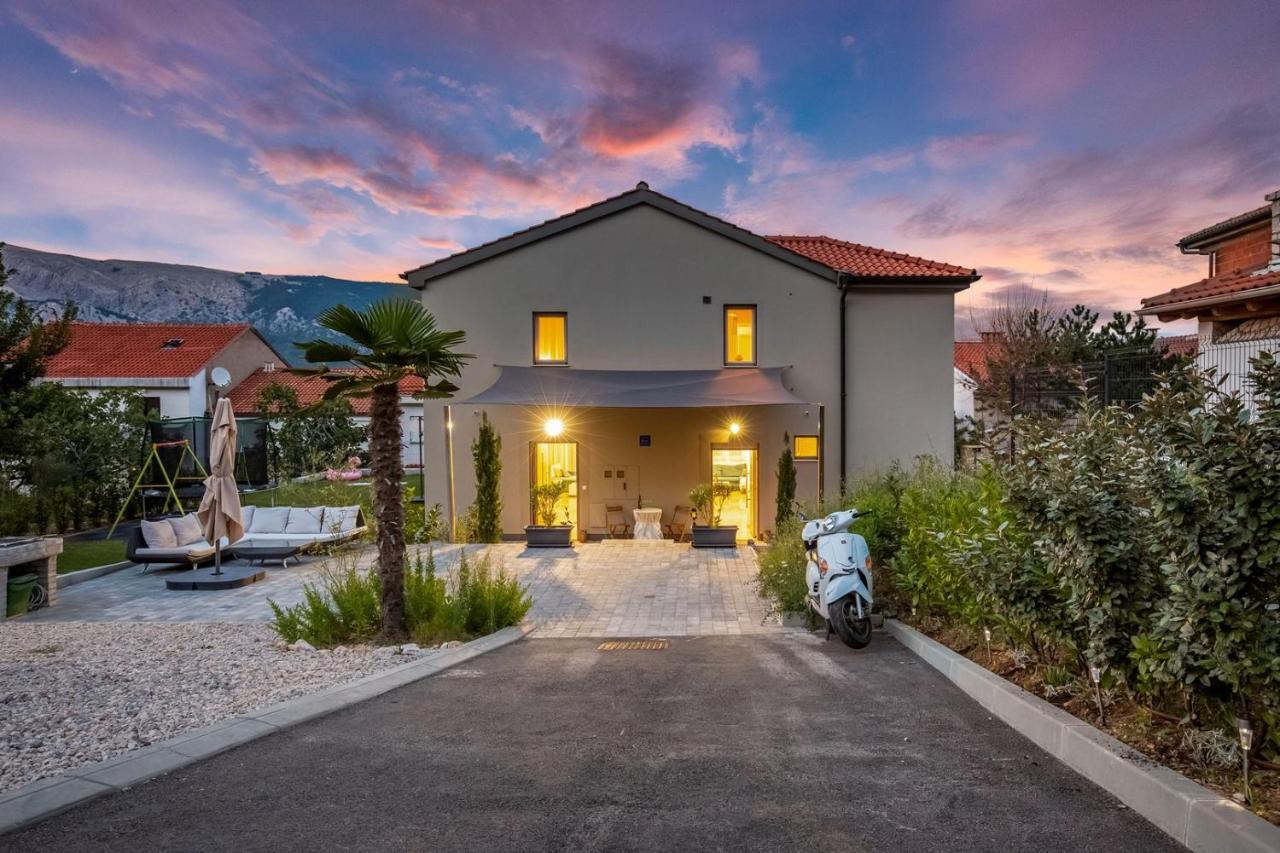 Tarari Luxury Apartment Baška Eksteriør billede
