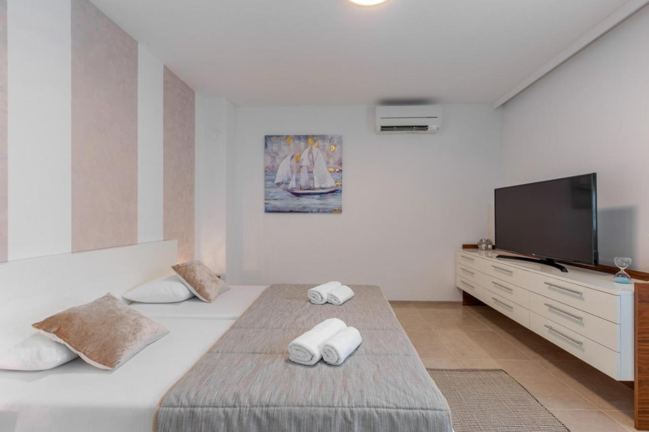 Tarari Luxury Apartment Baška Eksteriør billede