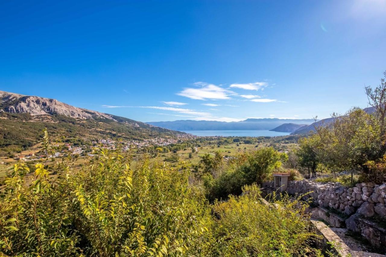 Tarari Luxury Apartment Baška Eksteriør billede