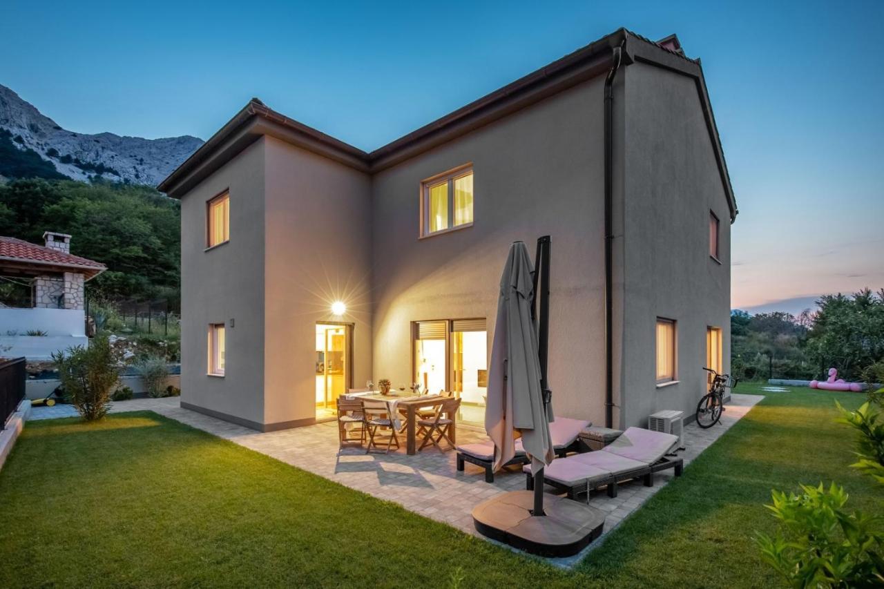 Tarari Luxury Apartment Baška Eksteriør billede