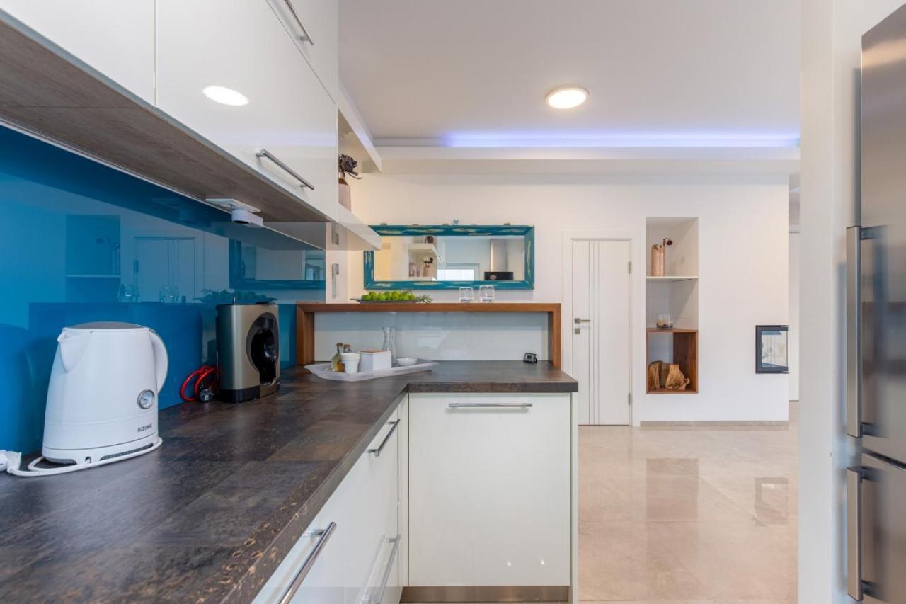 Tarari Luxury Apartment Baška Eksteriør billede