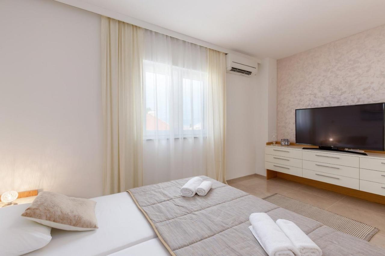 Tarari Luxury Apartment Baška Eksteriør billede